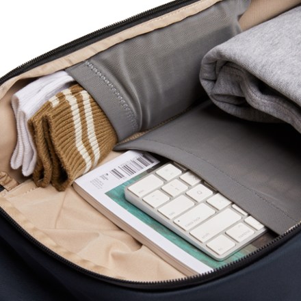 Bellroy Transit Workpack 20 L 7