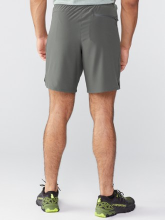 Patagonia Nine Trails Shorts - Men's 8" Inseam 2