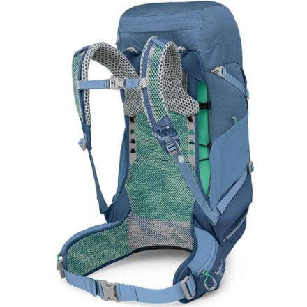 Detail Image of color Sevres Blue