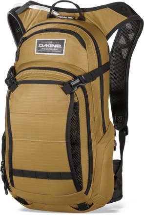 dakine nomad 18l bike hydration backpack