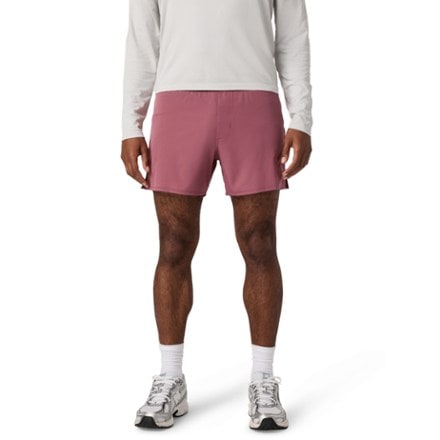 Vuori Qualify 5" Lined Shorts - Men's 1