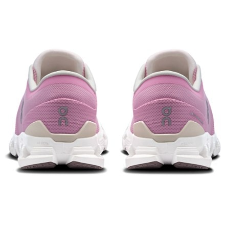 On Cloud X 4 Road-Running Shoes - Women's 3