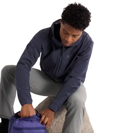 Arc'teryx Gamma Lightweight Hoody - Men's 7