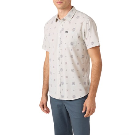 O'Neill TRVLR UPF Traverse Standard-Fit Shirt - Men's 2