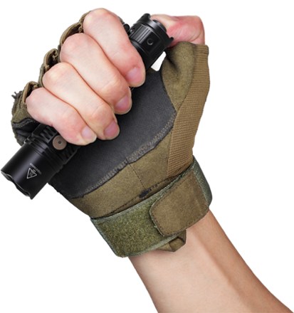 Fenix PD36R Rechargeable Flashlight 1