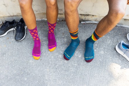 Darn Tough Circuit Micro Crew Ultralight Cushion Socks - Women's 4