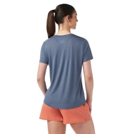 Smartwool Active Ultralite V-Neck T-Shirt - Women's 2