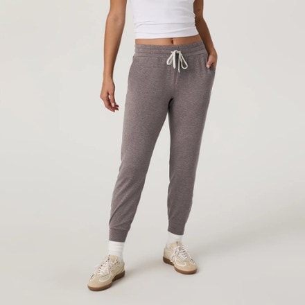 Vuori Performance Joggers - Women's 0