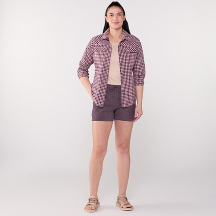 Stio Vallis 4" Shorts - Women's 3