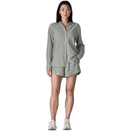 Patagonia Lightweight A/C Button-Down Shirt - Women's 3
