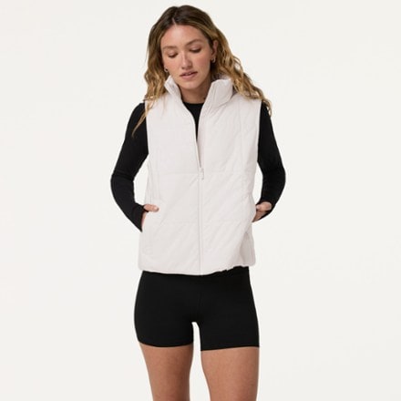 Vuori Canyon Insulated Sporty Vest - Women's 1
