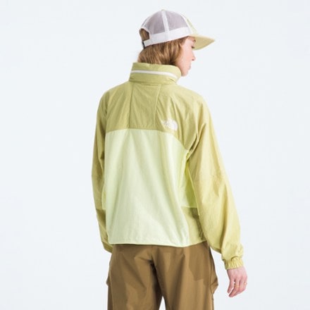 The North Face EG Utility Wind Jacket - Women's 1
