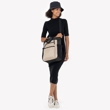 Sherpani Soleil AT Bag - Women's 6