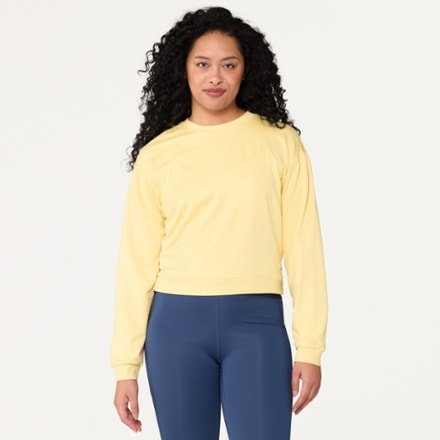 Vuori Halo Modern Crew Pullover - Women's 1