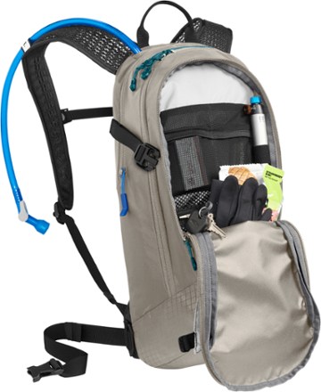 CamelBak M.U.L.E. Hydration Pack - Men's 4