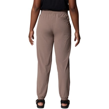 Columbia Pinetown Canyon Joggers - Women's 1