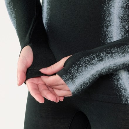 SENIQ Warmup Merino Turtleneck Base Layer Top - Women's 6