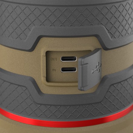 Coast EAL35R 1,000-Lumen Voice Control Rechargeable Lantern 2