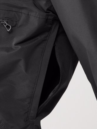 Helly Hansen SOGN Cargo Snow Pants - Men's 4