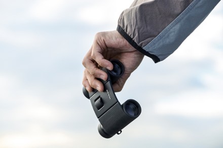 Nikon Trailblazer II 10 x 25 Binoculars 10