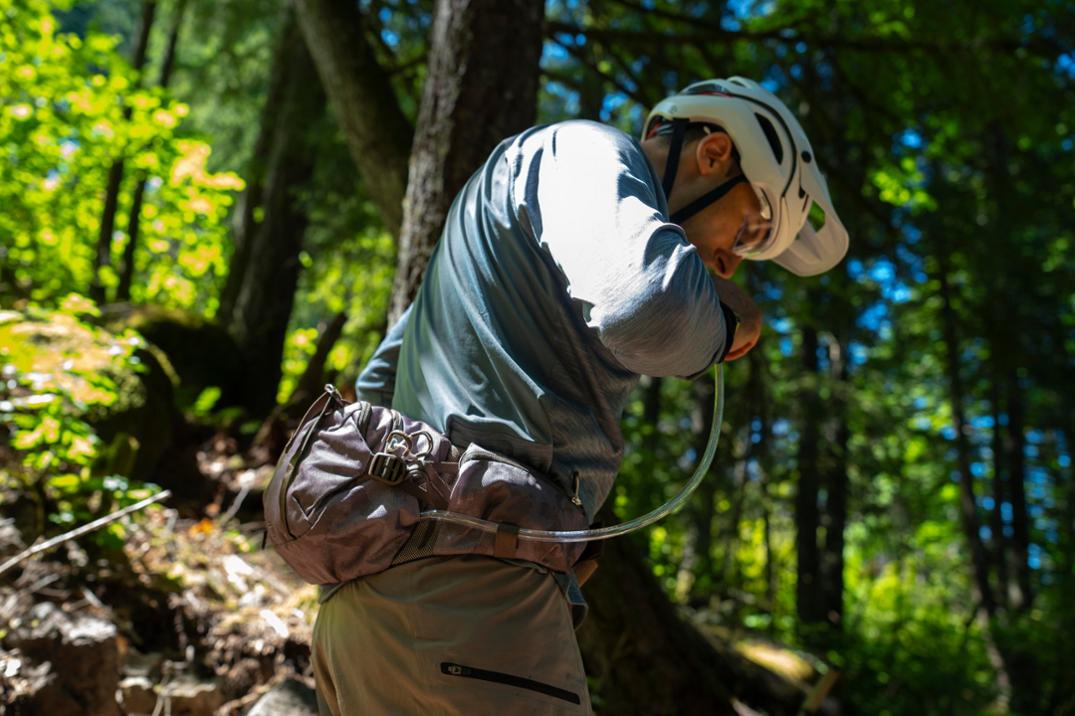 Location Image for Seral 7 Hydration Waist Pack