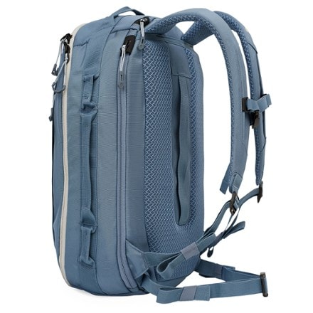 Eagle Creek Tour Lite Travel Pack - 28L 1