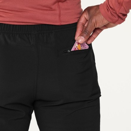 Vuori Kore Joggers 28" - Men's 8