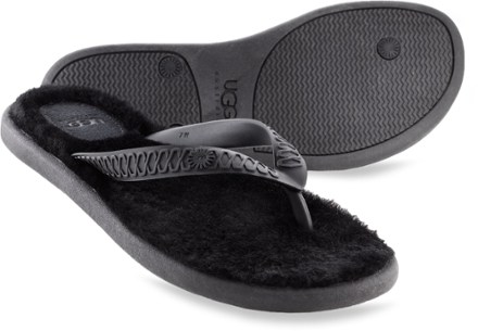 black ugg flip flops