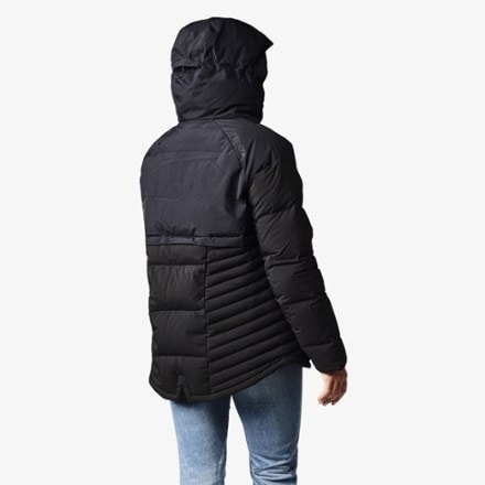 TERRACEA Catnap Full-Zip Puffer Down Jacket - Women's 2