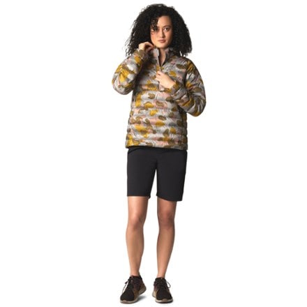 Mountain Hardwear Dynama Bermuda Shorts - Women's 2