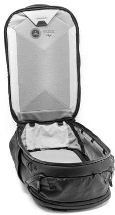 Peak Design Travel Pack - 45 L 7