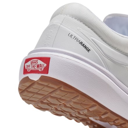 Vans MTE Ultrarange 2.0 RapiWeld Sneakers - Women's 4