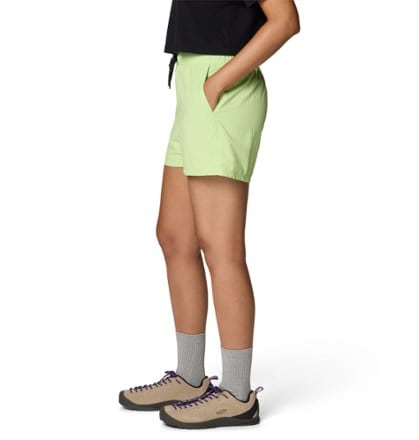 Mountain Hardwear Stryder 5" Shorts - Women's 4
