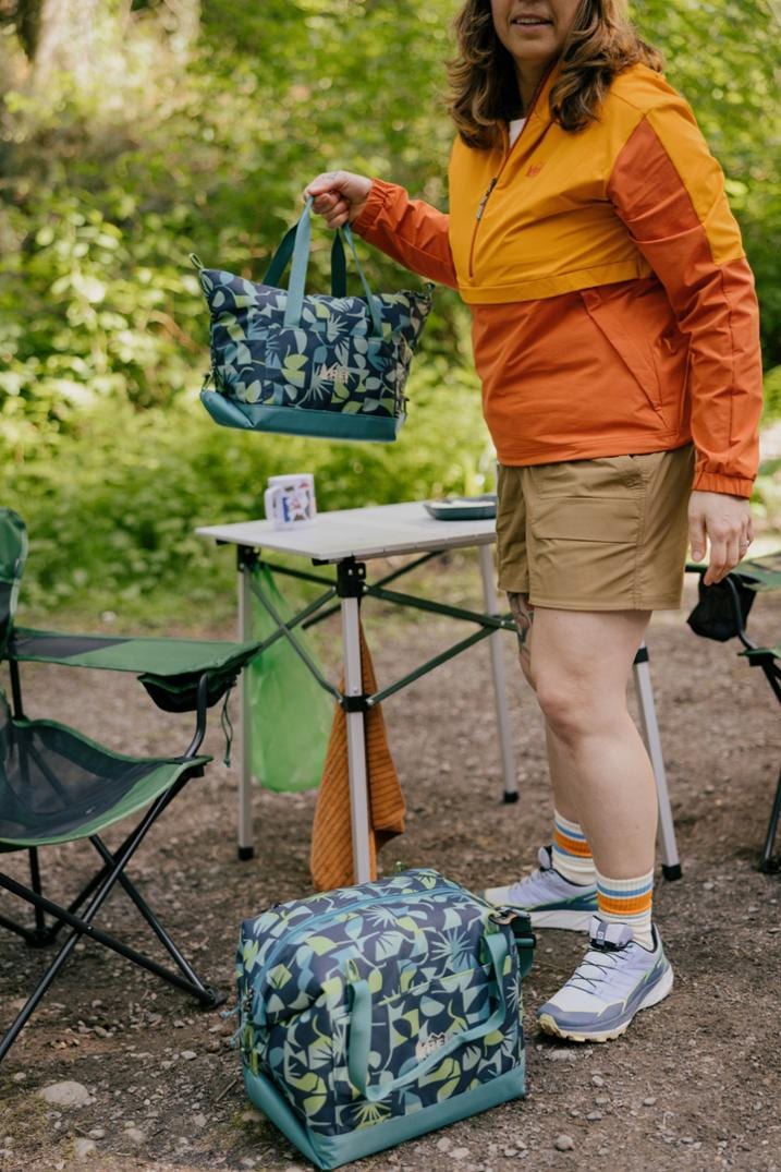 Location Image for Campwell 8 L Folding Cooler