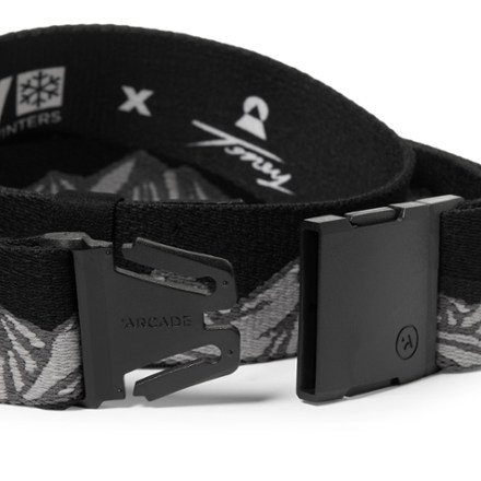 (取寄) アーケード パウ X ジョゼフ トニー ベルト Arcade POW x Joseph Toney Belt Black/Charcoal Arcade Belts POW x Joseph Toney Belt | REI Co-op