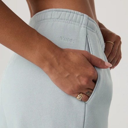 Vuori Restore Classic Sweatpants - Women's 5