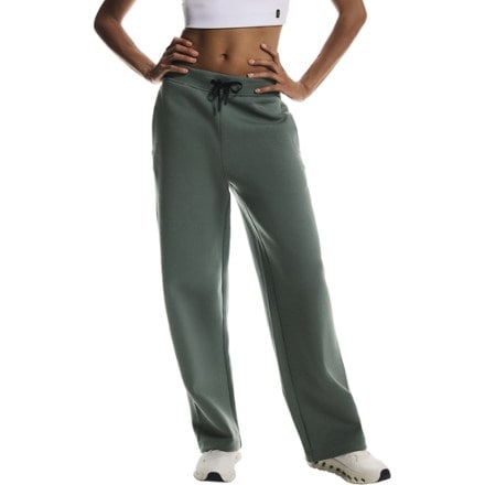 On Focus Tech Sweatpants - Women's 1