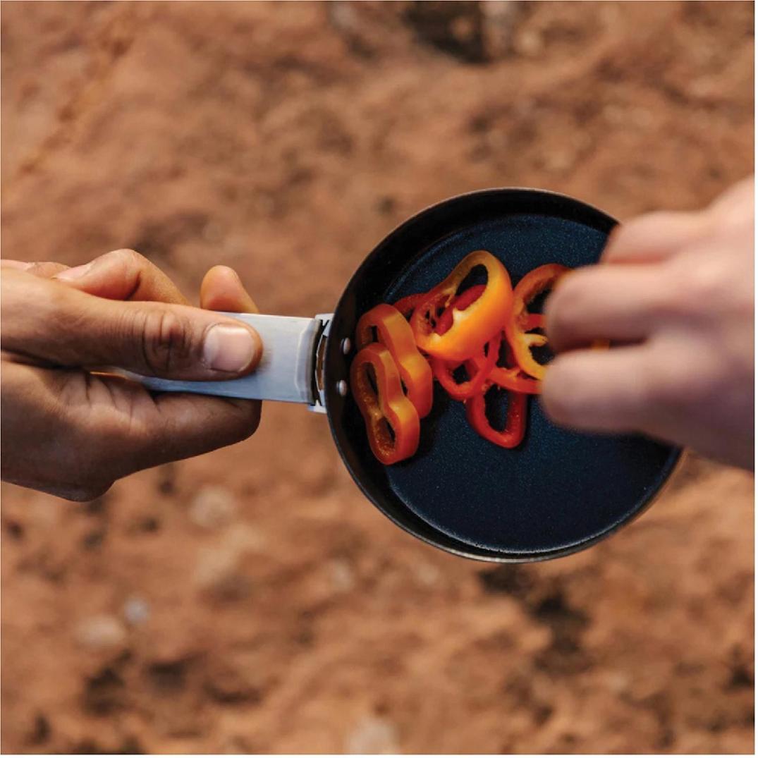 Location Image for Essential Trek Pot Set