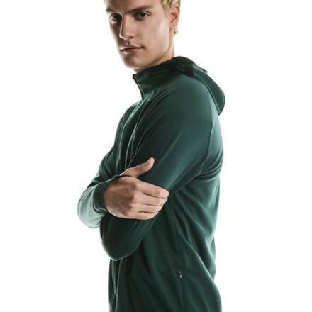 On Climate Zip Hoodie - Men's 4