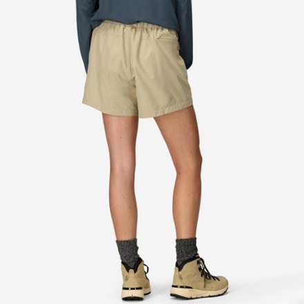 Marmot AirExchange UPF 40 Shorts 4" - Women's 1