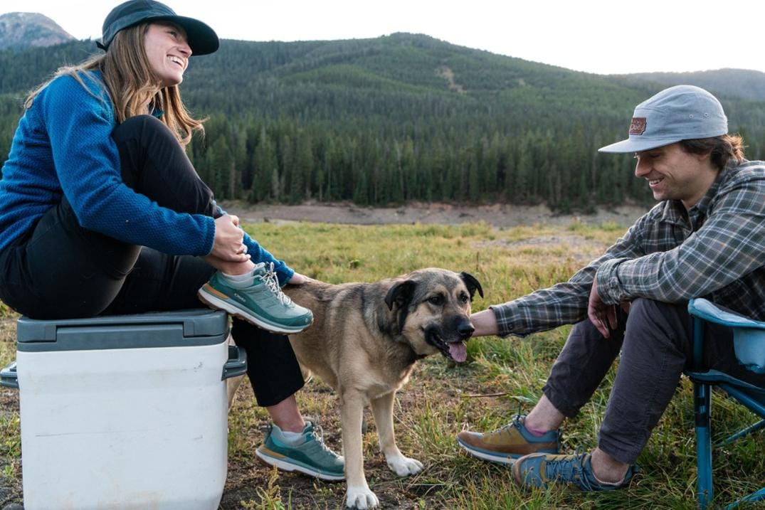 Location Image for Hyalite Low B-Dry Hiking Shoes - Women's