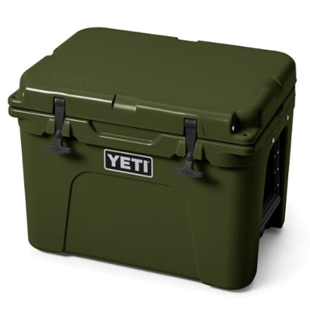 YETI Tundra 35 Cooler 1
