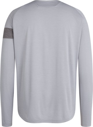 Rapha Trail Long-Sleeve Technical T-Shirt – Mike's Bikes