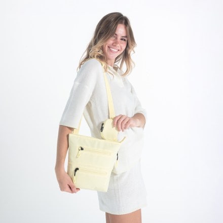 Sherpani Sadie Crossbody Bag 8