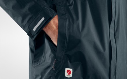 Fjallraven High Coast Hydratic Jacket - Men's 6