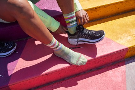 Darn Tough Relay Micro Crew Ultra-Lightweight Running Socks - Women's 3