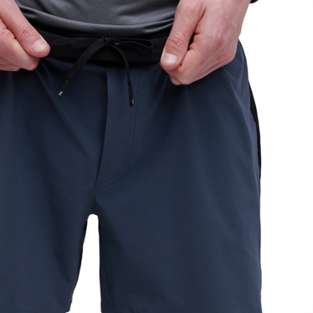 On Lightweight 5" Shorts - Men's 5