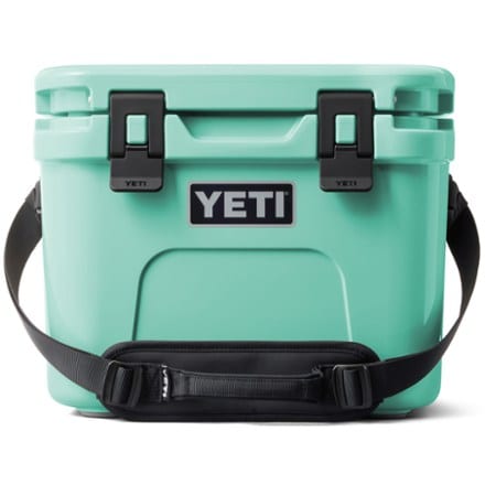 YETI Roadie 15 Hard Cooler 0