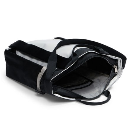 The North Face Base Camp Tote Pack 3