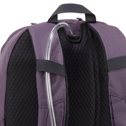 Stio Basin Daypack 25L Hydration port & tube routing